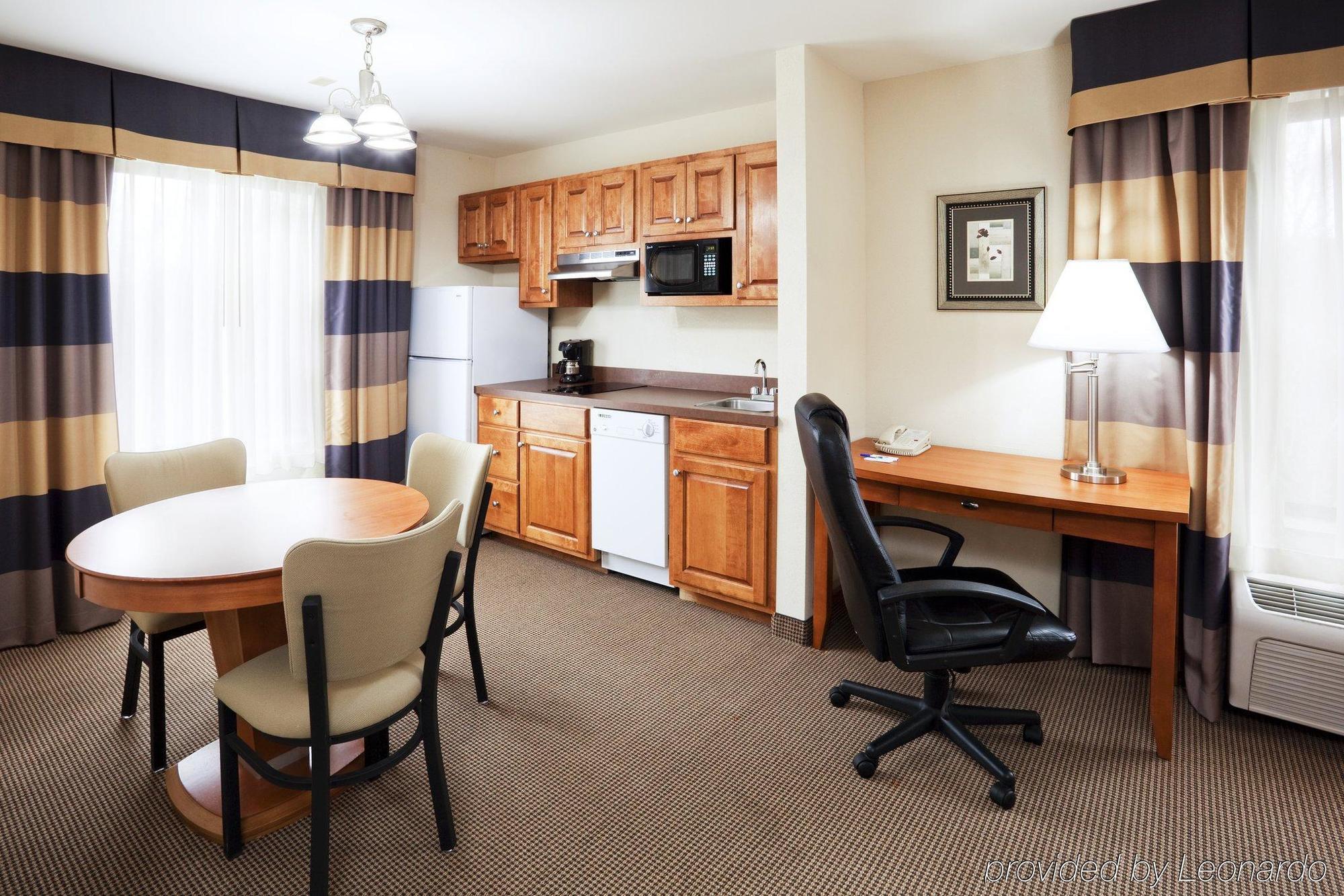 Holiday Inn Express Forest City By Ihg Luaran gambar