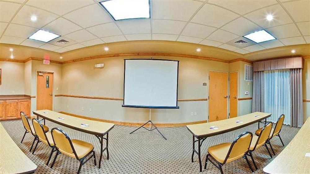 Holiday Inn Express Forest City By Ihg Luaran gambar
