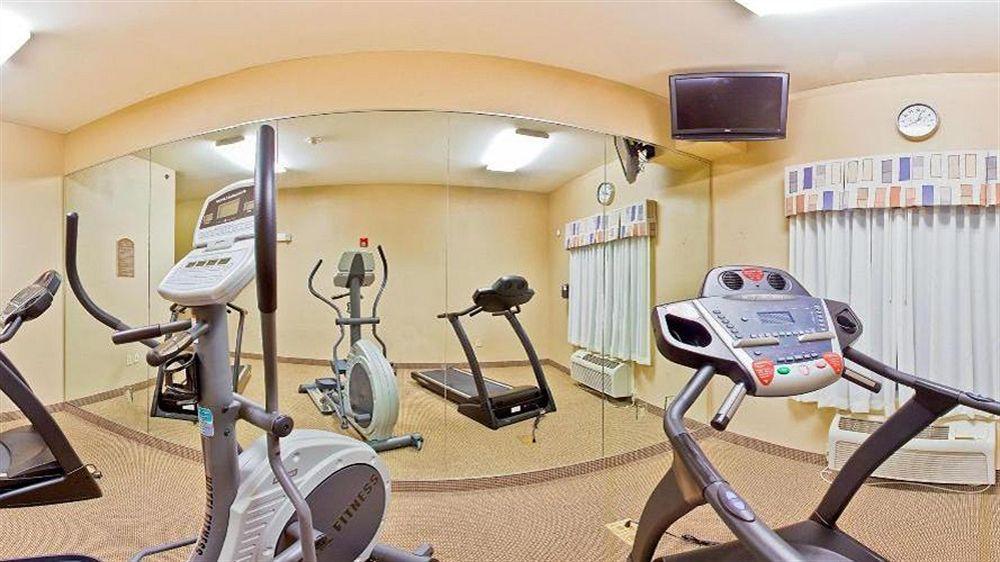 Holiday Inn Express Forest City By Ihg Luaran gambar